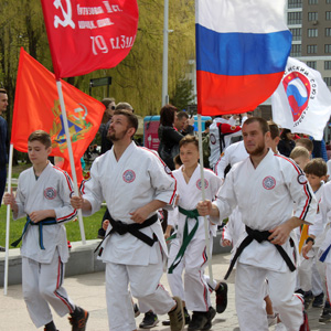 В Брянске прошла всероссийская патриотическая акция «Эстафета побед»
