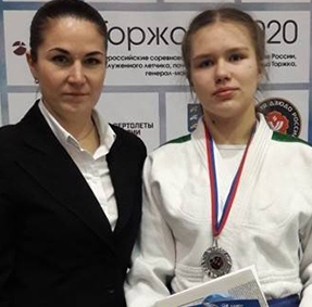 Дзюдоистка из Брянска завоевала серебро всероссийского турнира