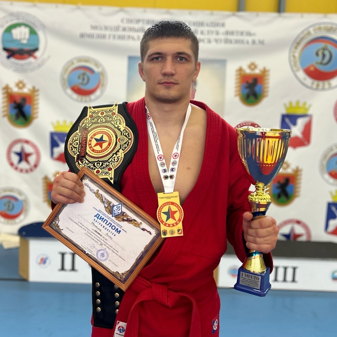 Мамонов стал победителем всероссийского турнира