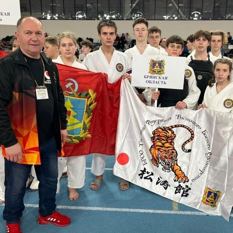 Брянцы вернулись из Тулы с медалями соревнований по кобудо