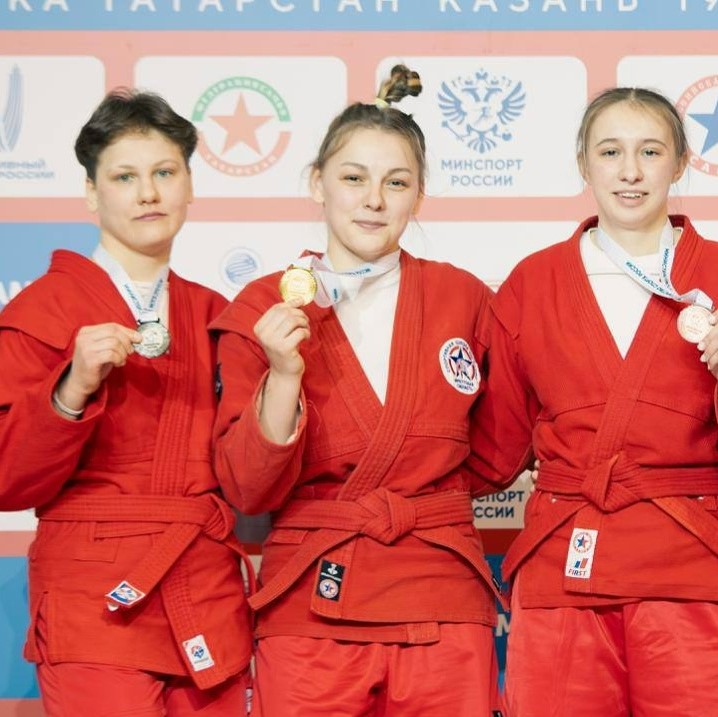 Анна Школа стала второй на первенстве России по самбо